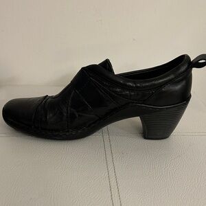 Josef Seibel Women's Black Leather Low Heel Slip-On Shoe size 37